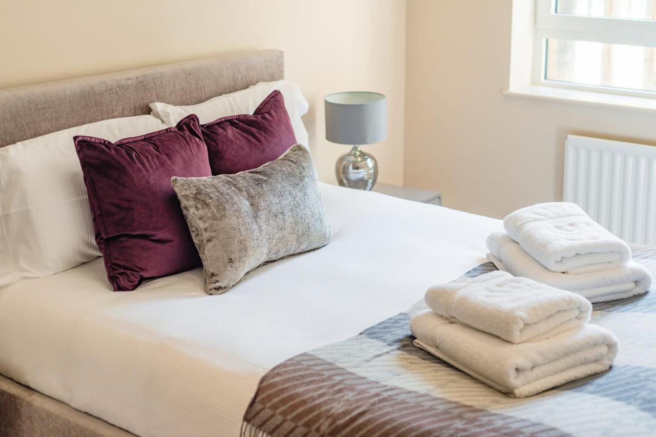 Stunning 3-Bedroom In The Heart Of London With Parking-Hosted By Sweetstay Londres Exterior foto